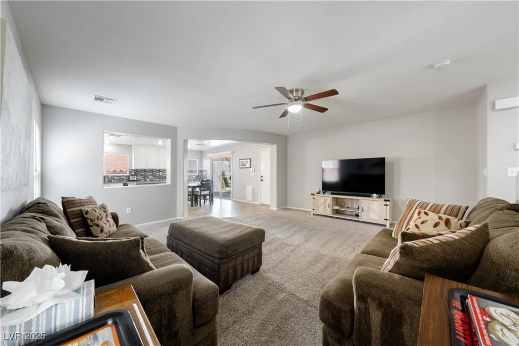 3367 Popcorn Flower, Las Vegas, NV 89117