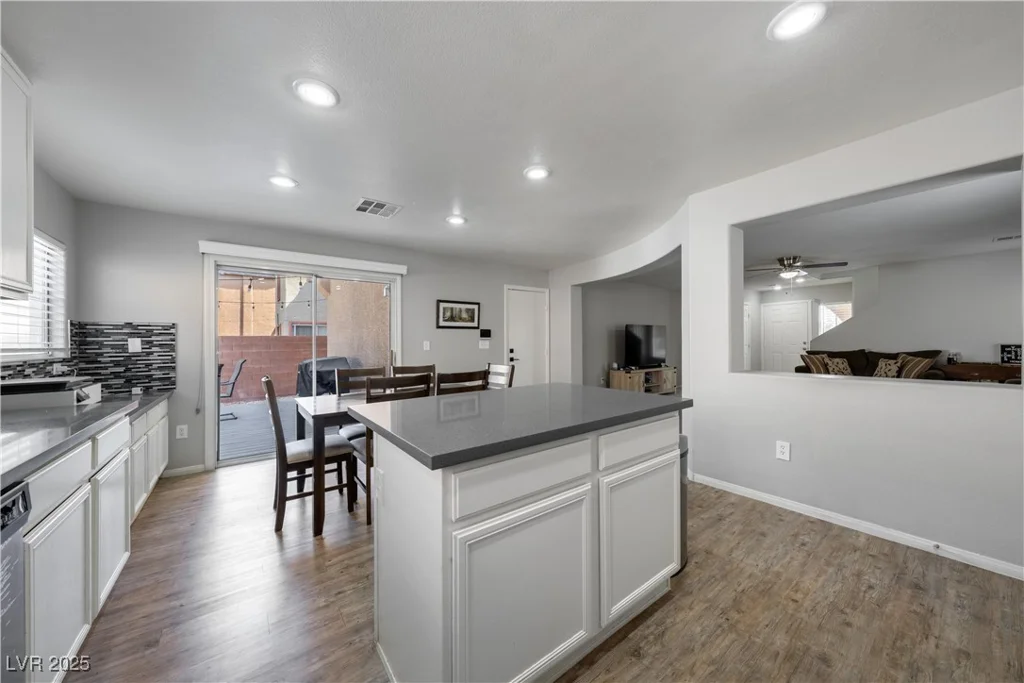 3367 Popcorn Flower, Las Vegas, NV 89117