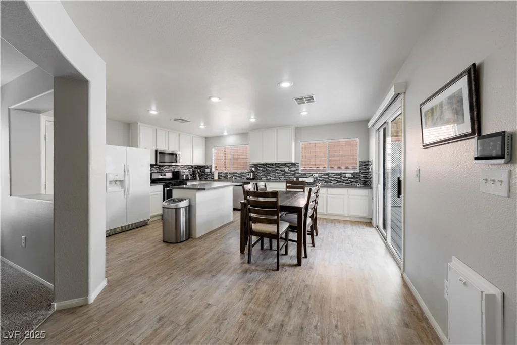 3367 Popcorn Flower, Las Vegas, NV 89117