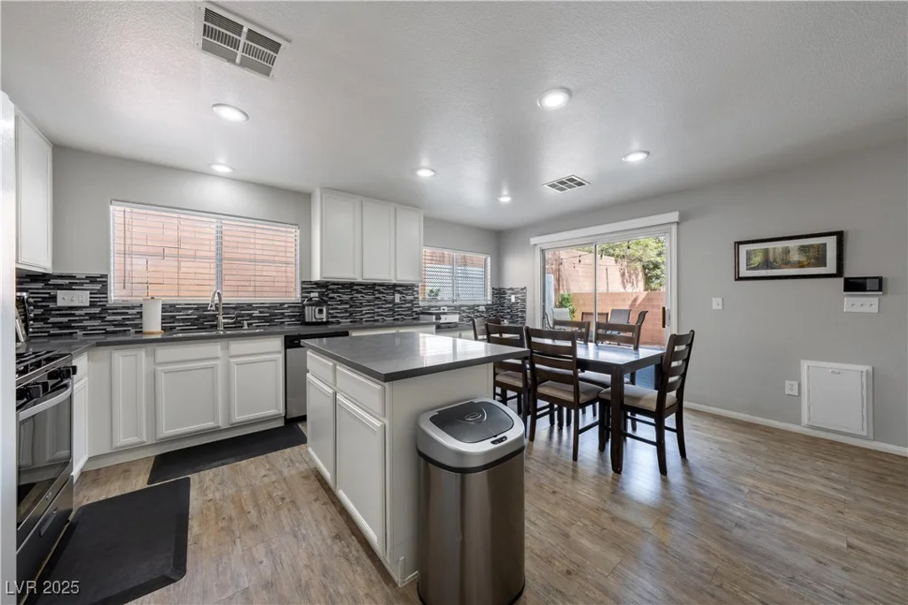 3367 Popcorn Flower, Las Vegas, NV 89117