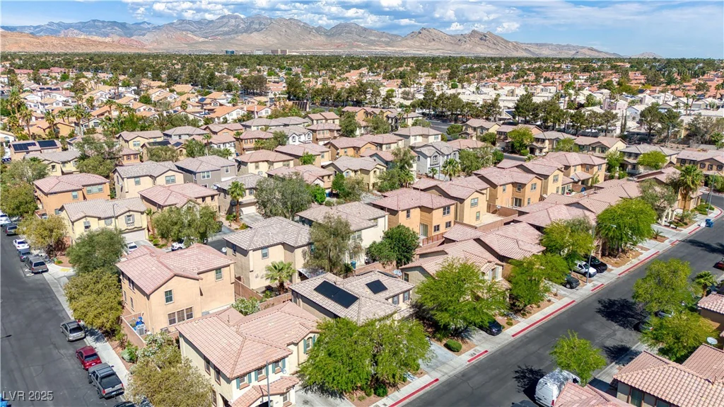 3367 Popcorn Flower, Las Vegas, NV 89117
