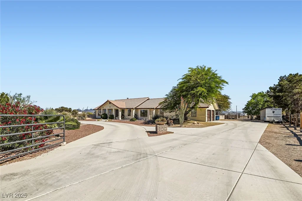 4075 Torino, Las Vegas, NV 89139