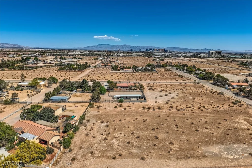 4075 Torino, Las Vegas, NV 89139