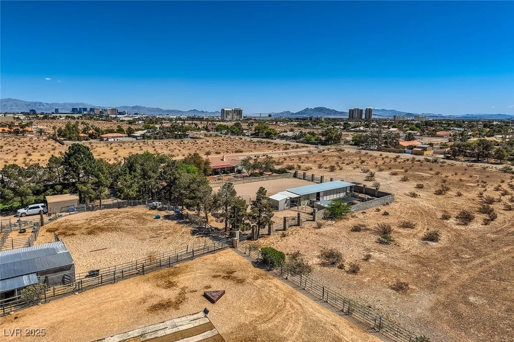 4075 Torino, Las Vegas, NV 89139