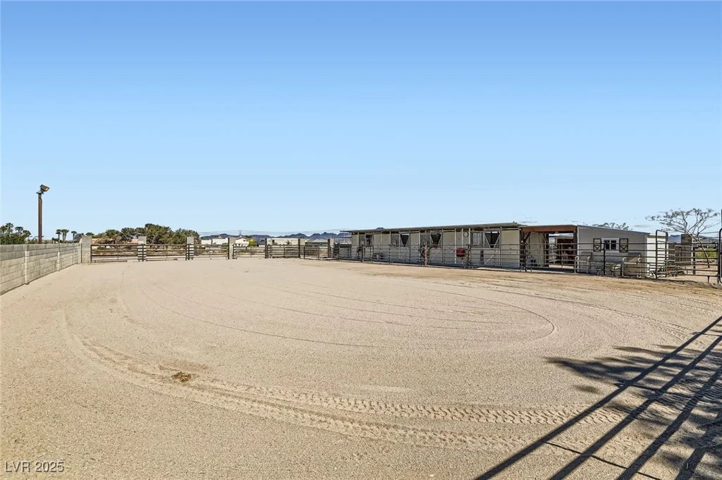 4075 Torino, Las Vegas, NV 89139