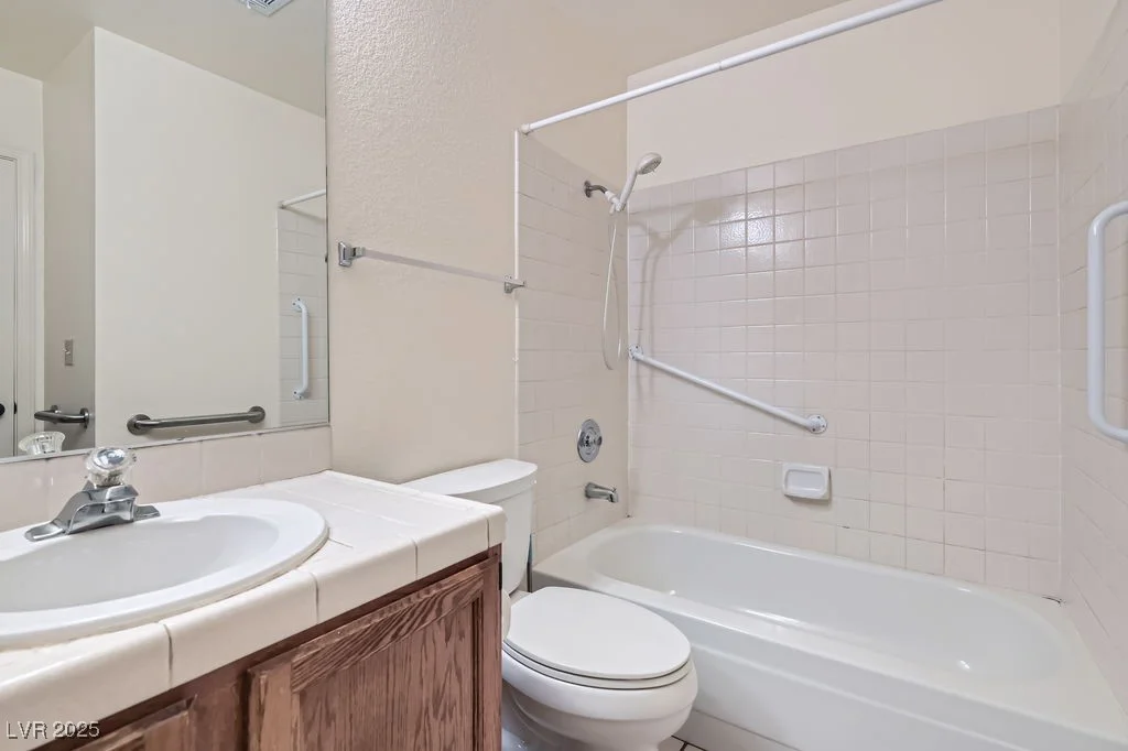 6417 Plumcrest, Las Vegas, NV 89108