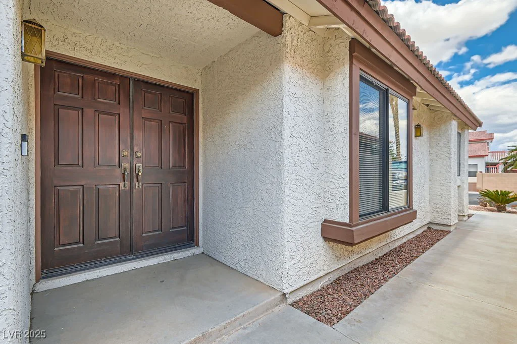 6417 Plumcrest, Las Vegas, NV 89108