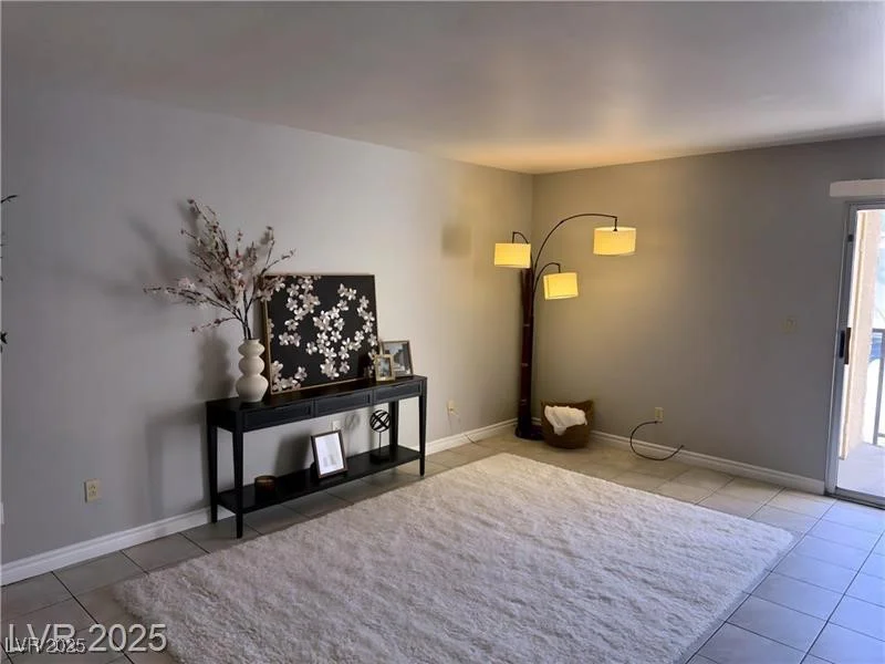 4965 Indian River, Las Vegas, NV 89103