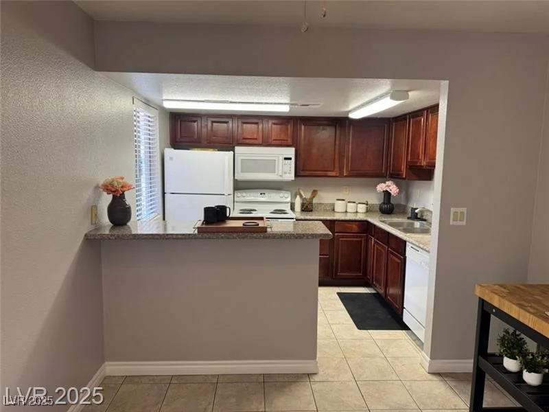 4965 Indian River, Las Vegas, NV 89103