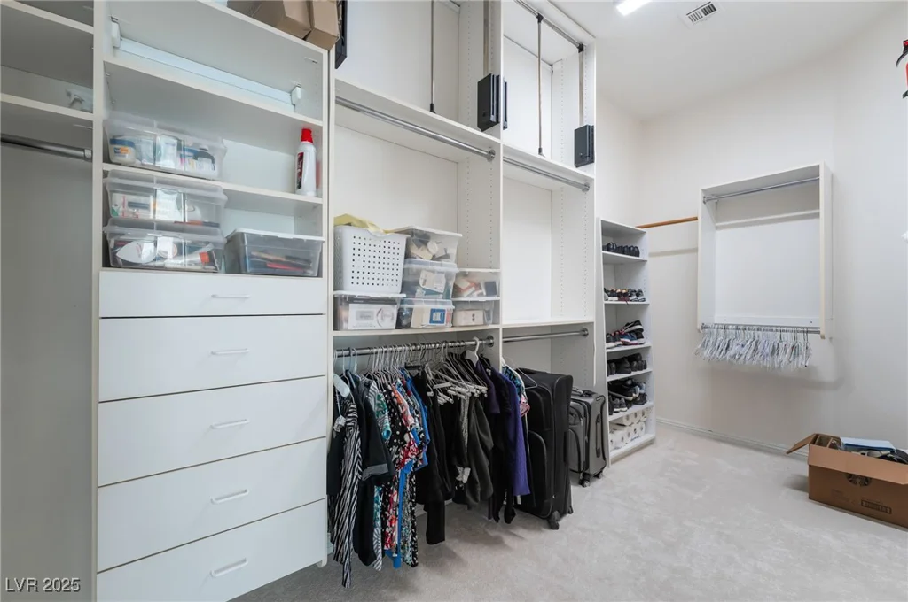 308 Kingsclear, Las Vegas, NV 89145