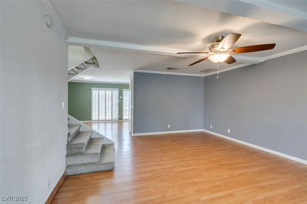 516 Delfern, Las Vegas, NV 89169