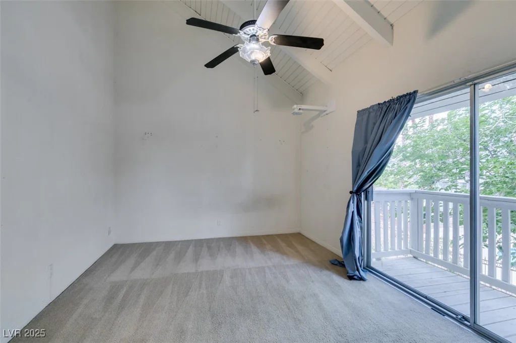 516 Delfern, Las Vegas, NV 89169