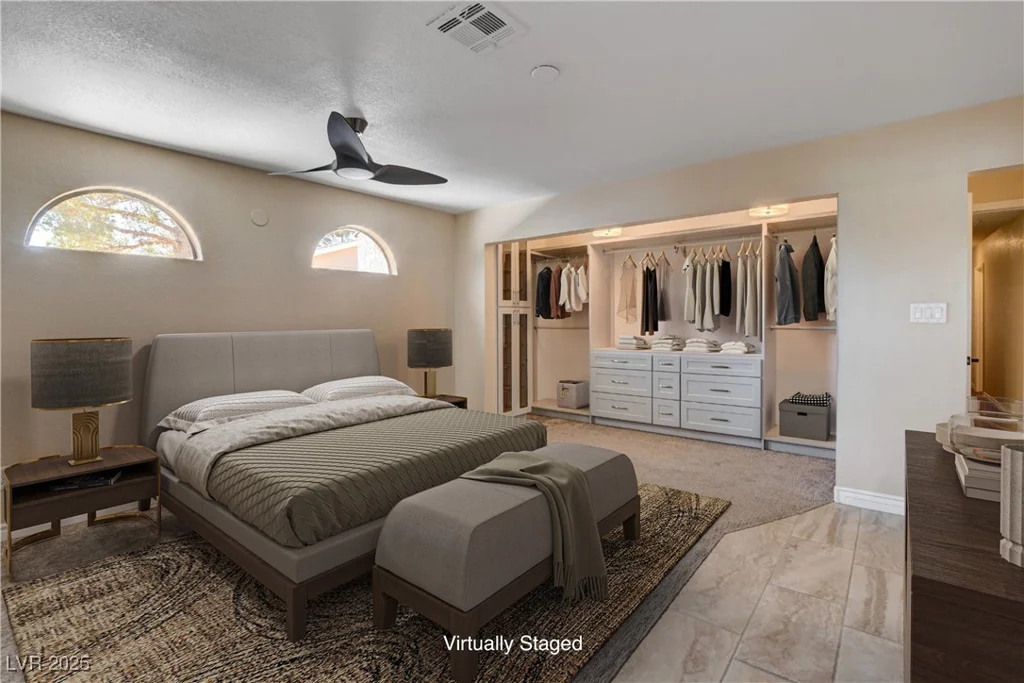 6117 Foxcroft, Las Vegas, NV 89108