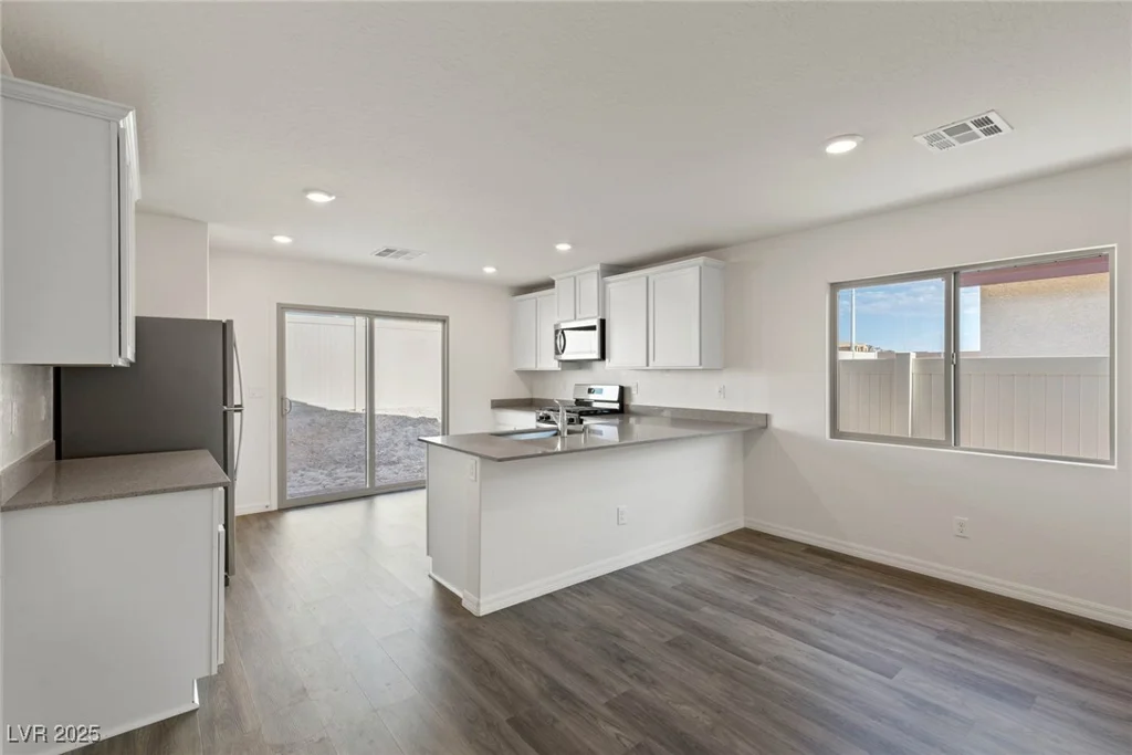2611 Freya Valley, Las Vegas, NV 89156