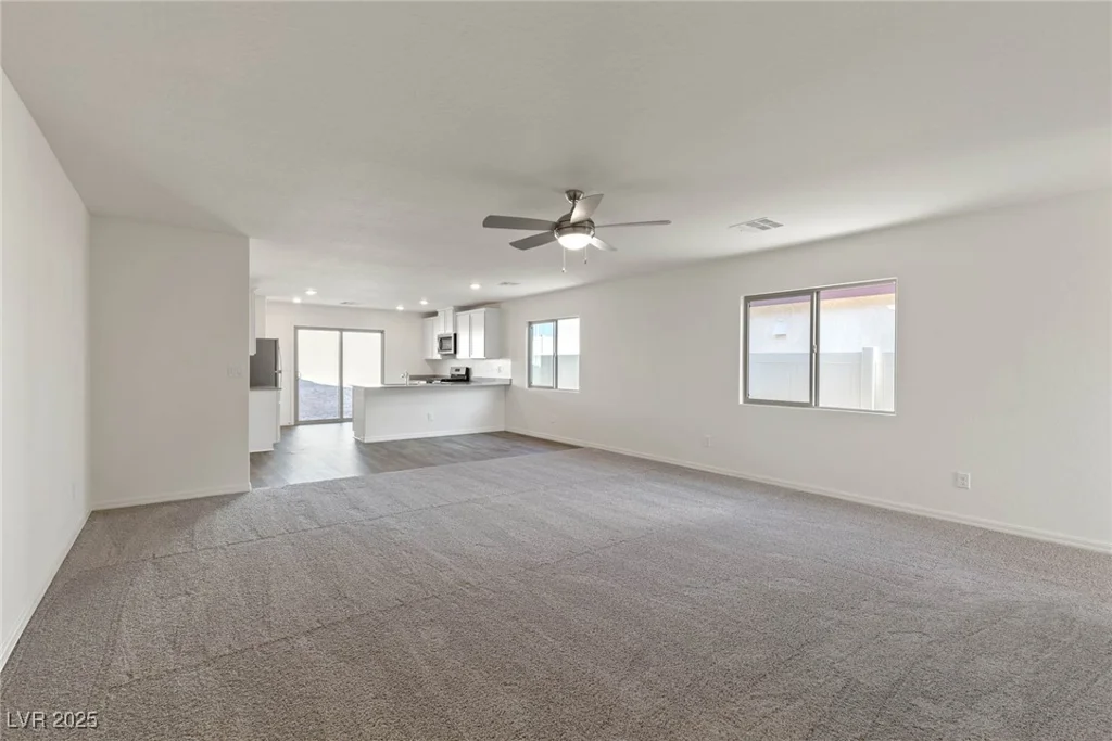 2611 Freya Valley, Las Vegas, NV 89156