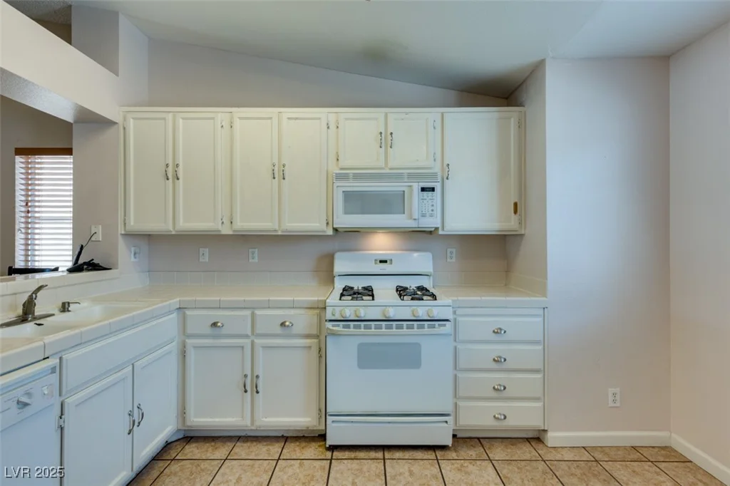 2805 Rungsted, Las Vegas, NV 89142