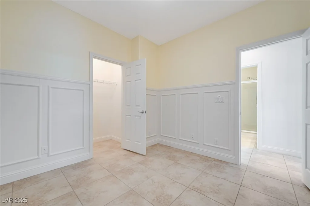 6205 Windy Oaks, Las Vegas, NV 89139