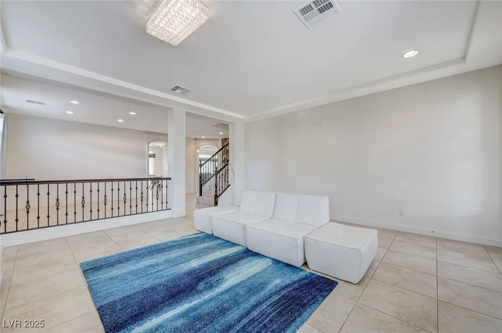 6205 Windy Oaks, Las Vegas, NV 89139