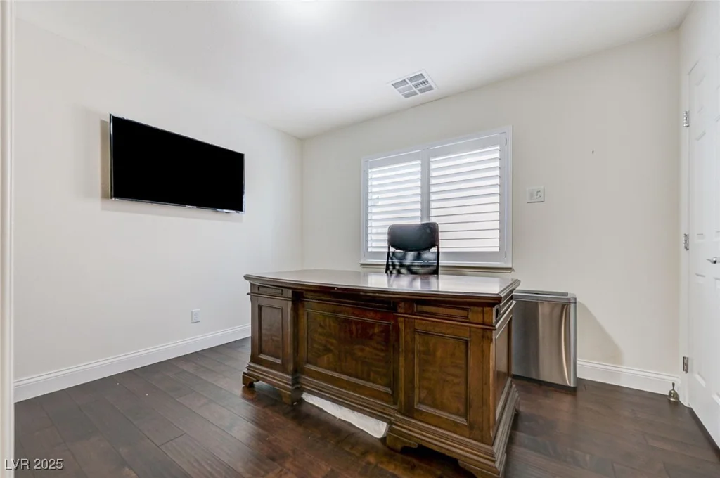 6205 Windy Oaks, Las Vegas, NV 89139