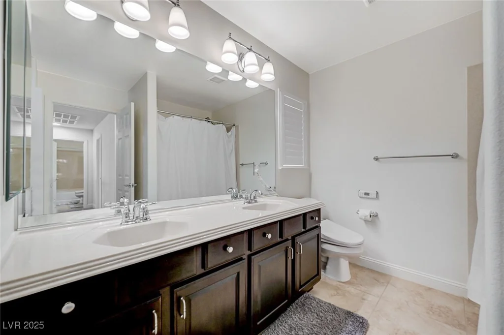6205 Windy Oaks, Las Vegas, NV 89139