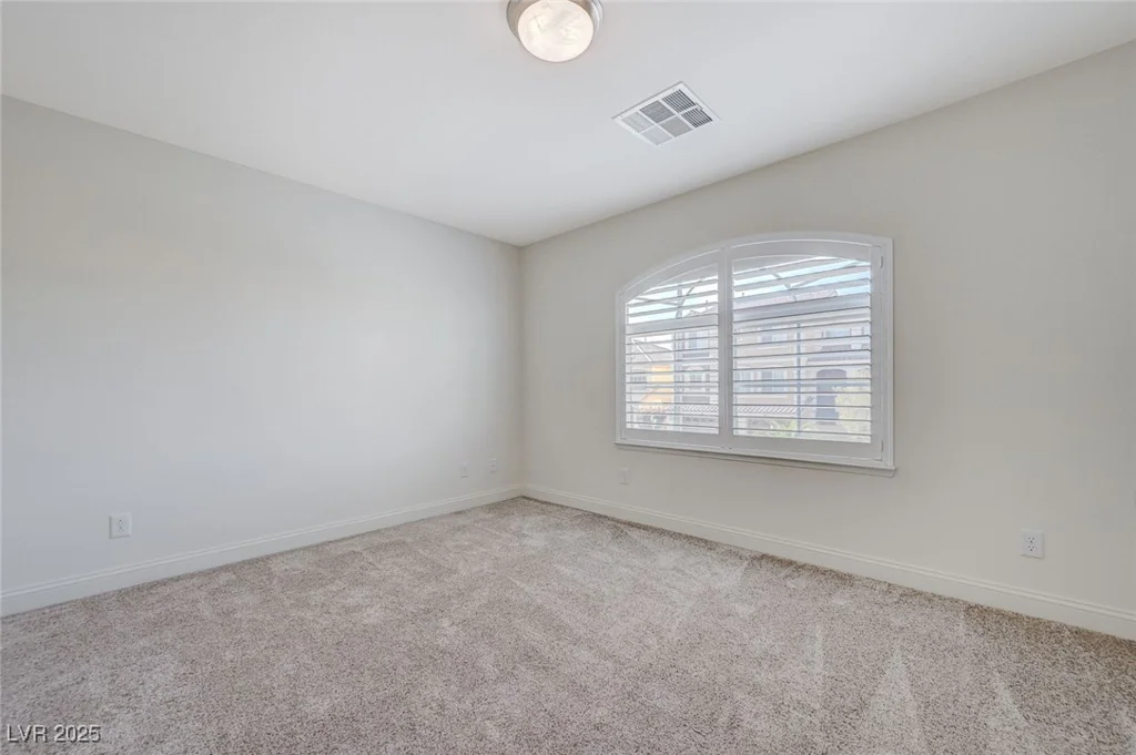 6205 Windy Oaks, Las Vegas, NV 89139