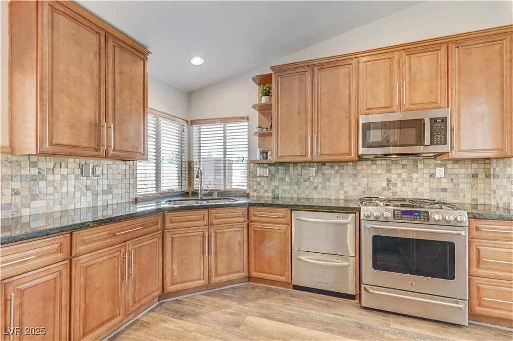 444 Flores, Las Vegas, NV 89123