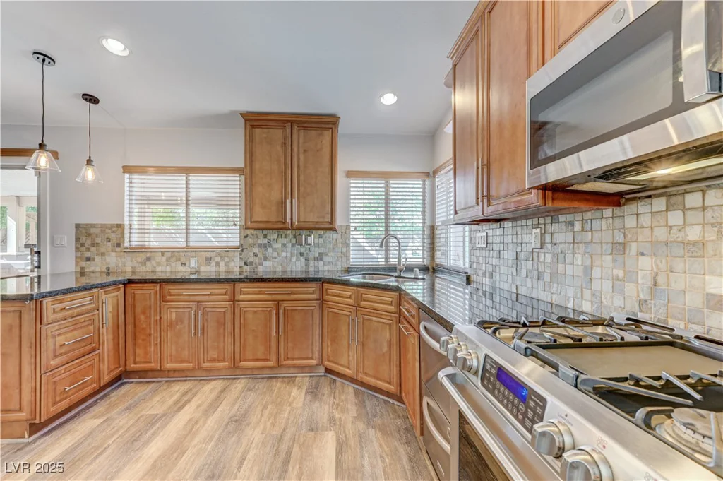 444 Flores, Las Vegas, NV 89123
