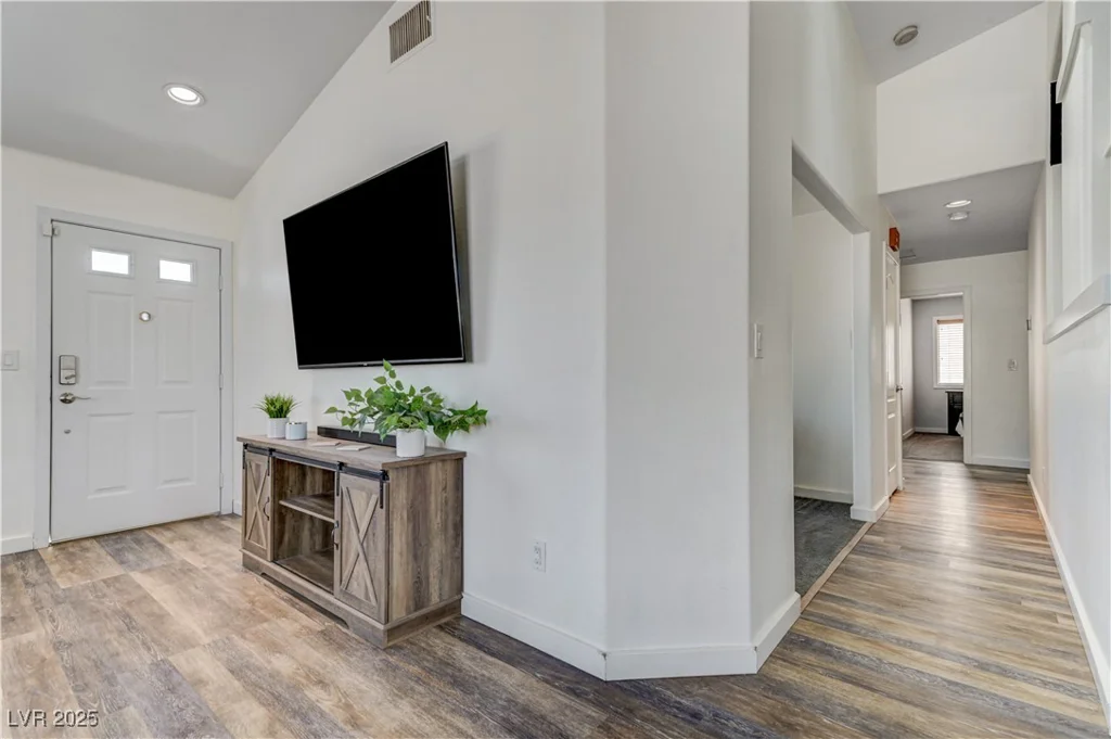 444 Flores, Las Vegas, NV 89123