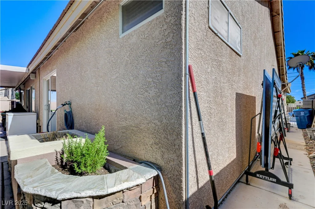 444 Flores, Las Vegas, NV 89123