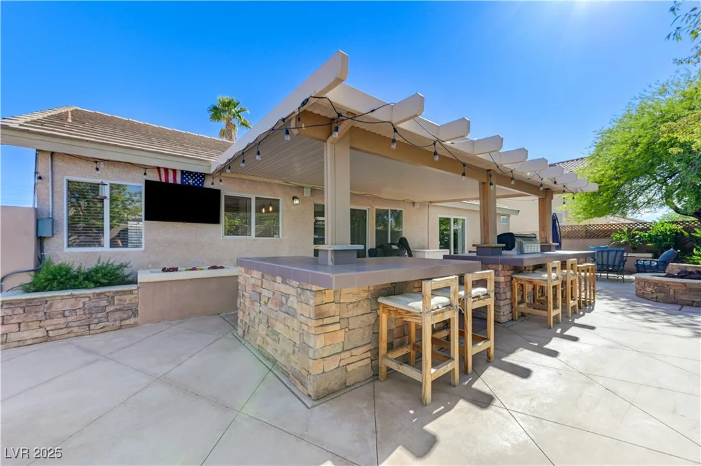 444 Flores, Las Vegas, NV 89123