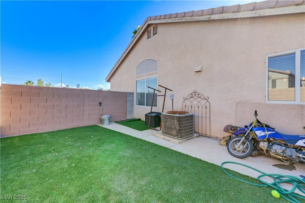 444 Flores, Las Vegas, NV 89123