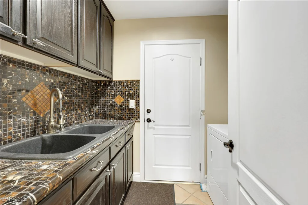 2909 Sterling Cove, Las Vegas, NV 89128