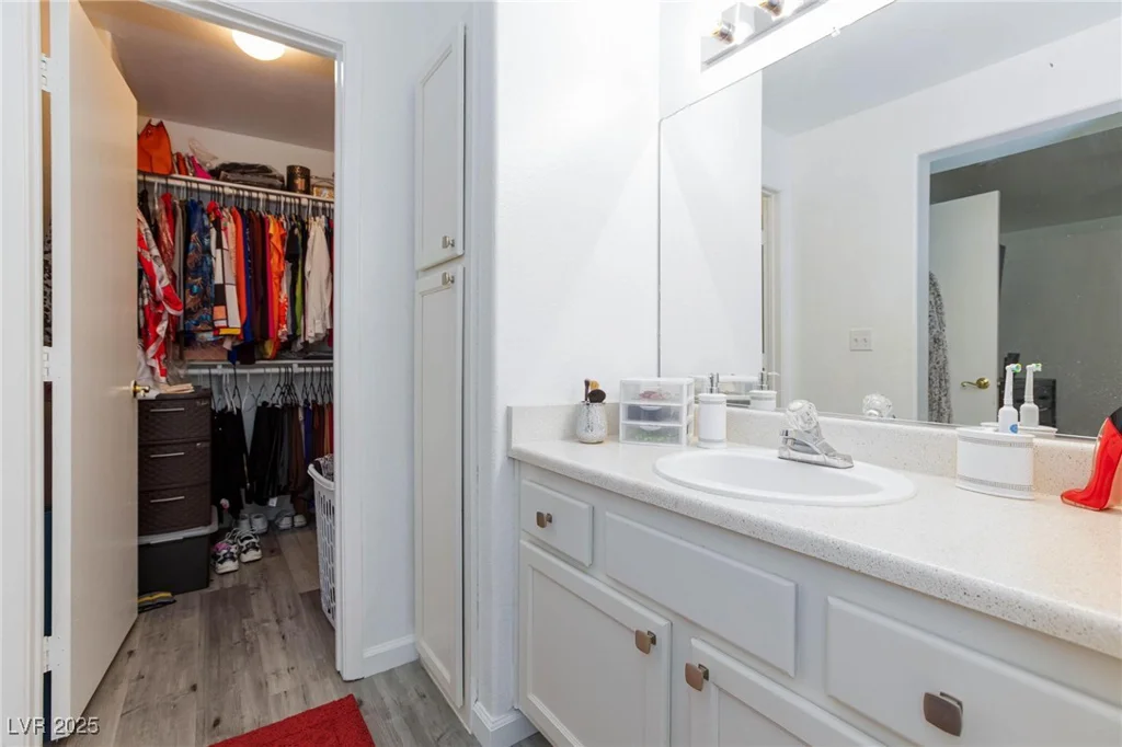 1509 Linnbaker, Las Vegas, NV 89110