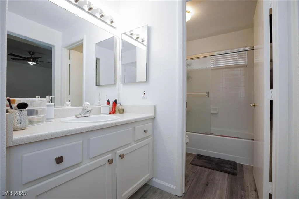 1509 Linnbaker, Las Vegas, NV 89110