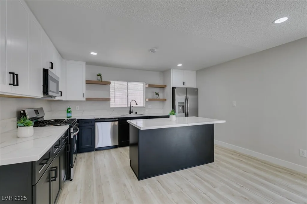 4393 Swandale, Las Vegas, NV 89121