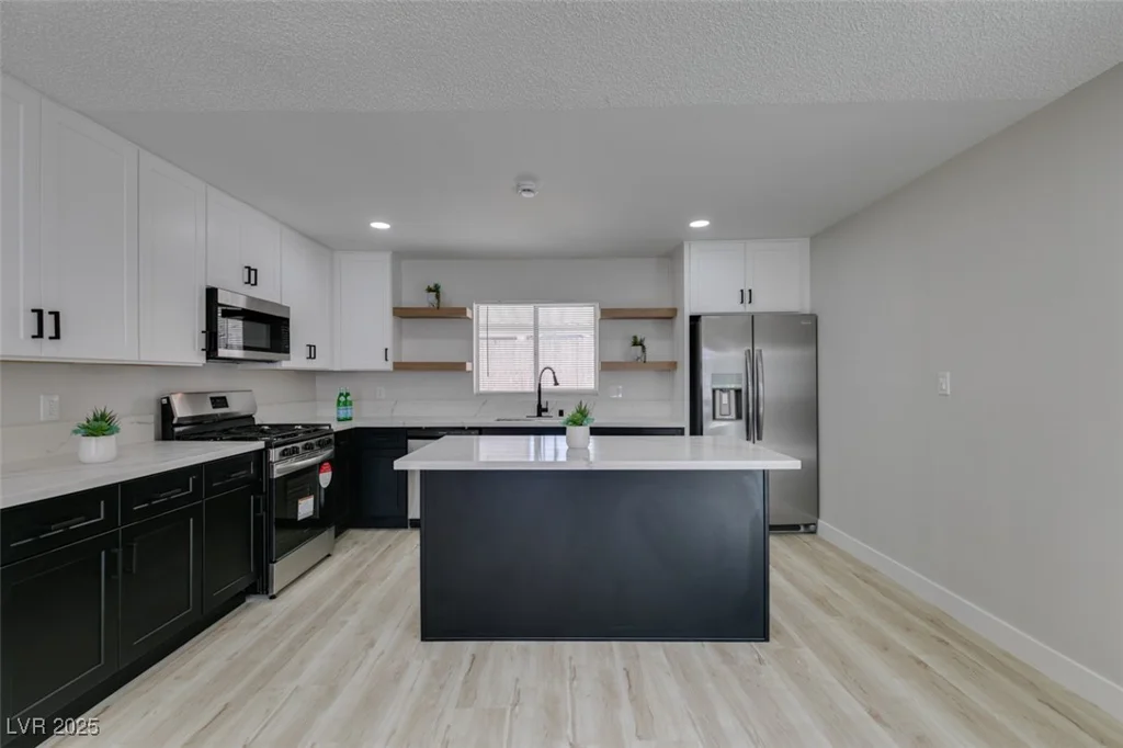 4393 Swandale, Las Vegas, NV 89121