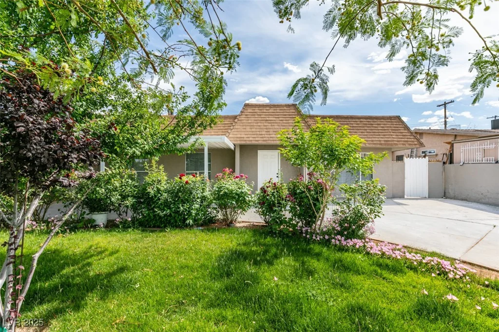 4393 Swandale, Las Vegas, NV 89121