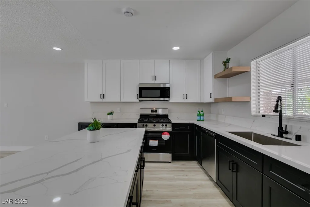 4393 Swandale, Las Vegas, NV 89121