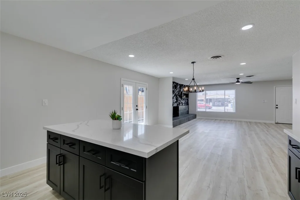 4393 Swandale, Las Vegas, NV 89121