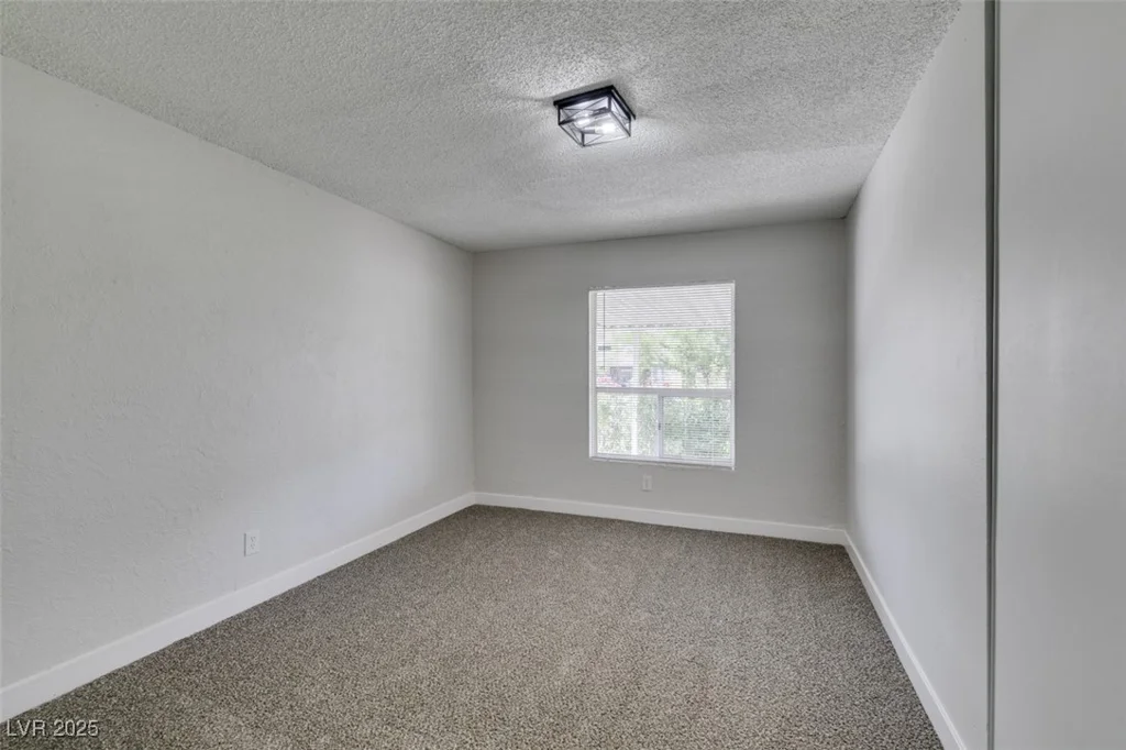 4393 Swandale, Las Vegas, NV 89121