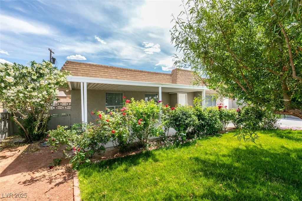 4393 Swandale, Las Vegas, NV 89121