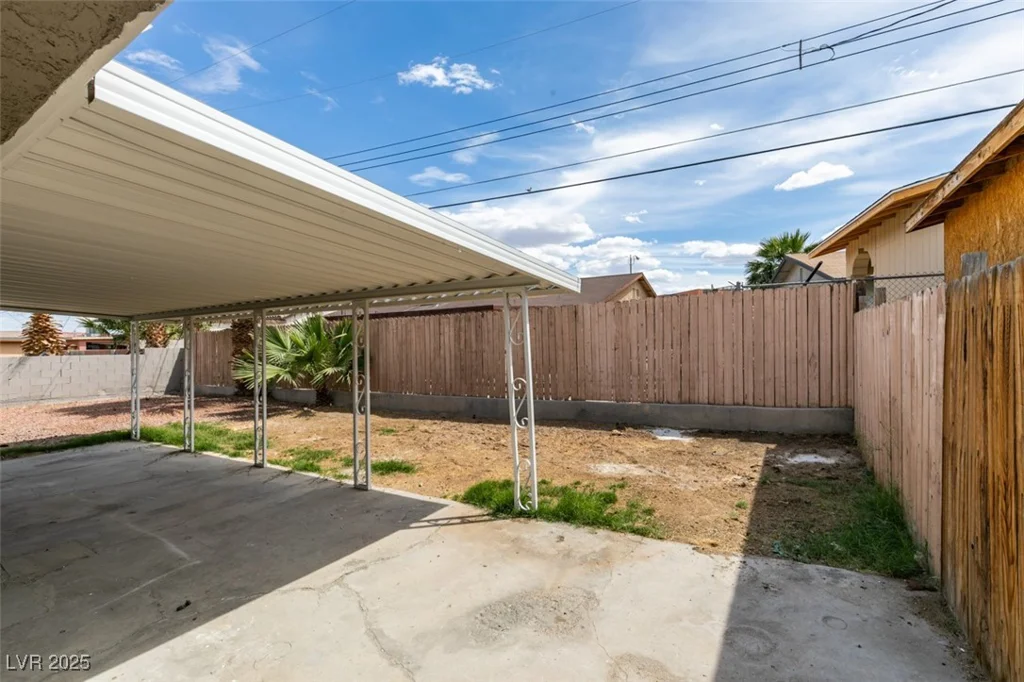 4393 Swandale, Las Vegas, NV 89121