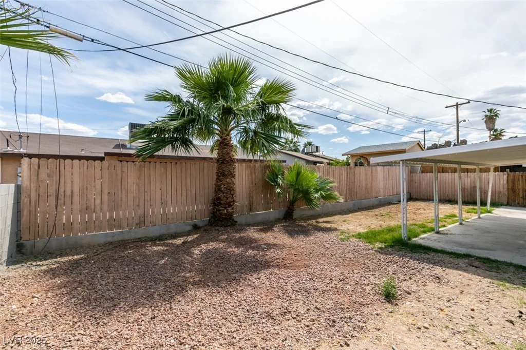 4393 Swandale, Las Vegas, NV 89121