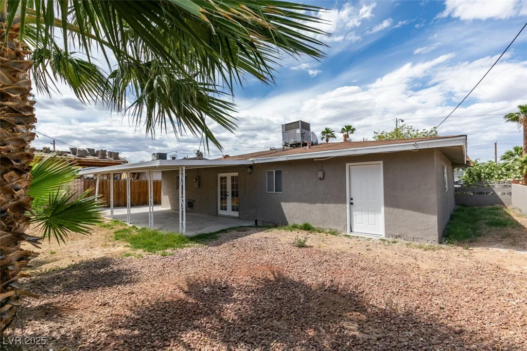 4393 Swandale, Las Vegas, NV 89121