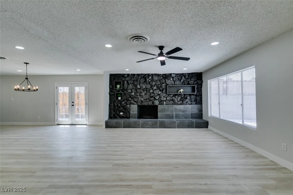4393 Swandale, Las Vegas, NV 89121