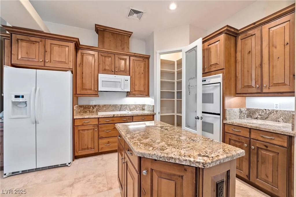 2500 Zephyr, Pahrump, NV 89048