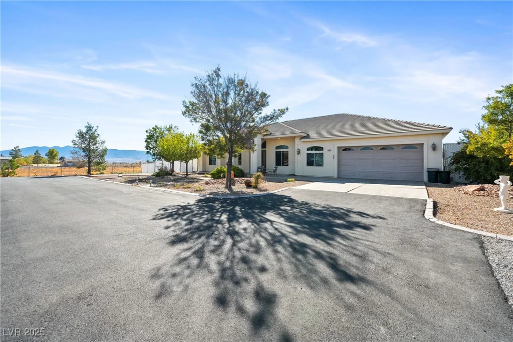 2500 Zephyr, Pahrump, NV 89048