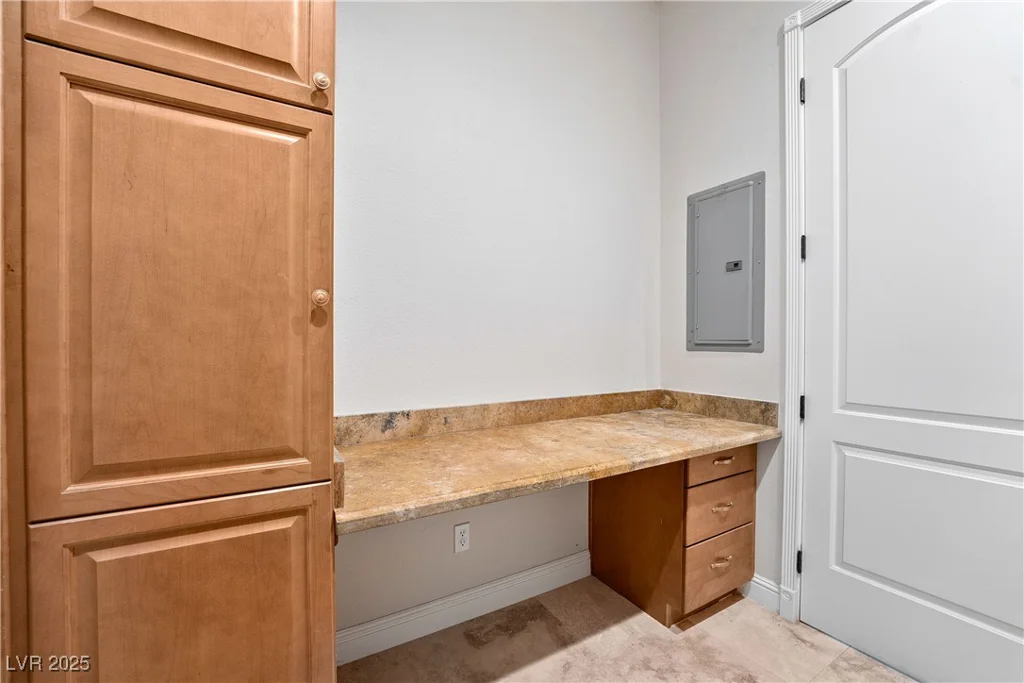 2500 Zephyr, Pahrump, NV 89048