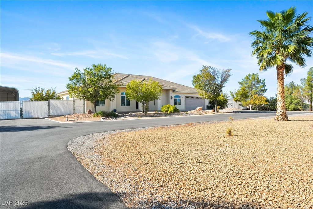 2500 Zephyr, Pahrump, NV 89048