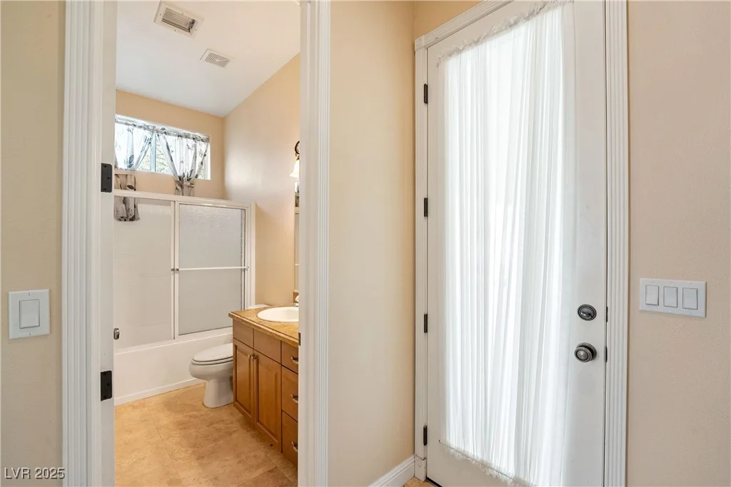 2500 Zephyr, Pahrump, NV 89048